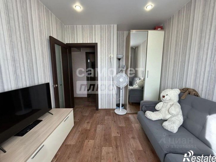 4-комн квартира ул Стахановская, 10,  д. 10