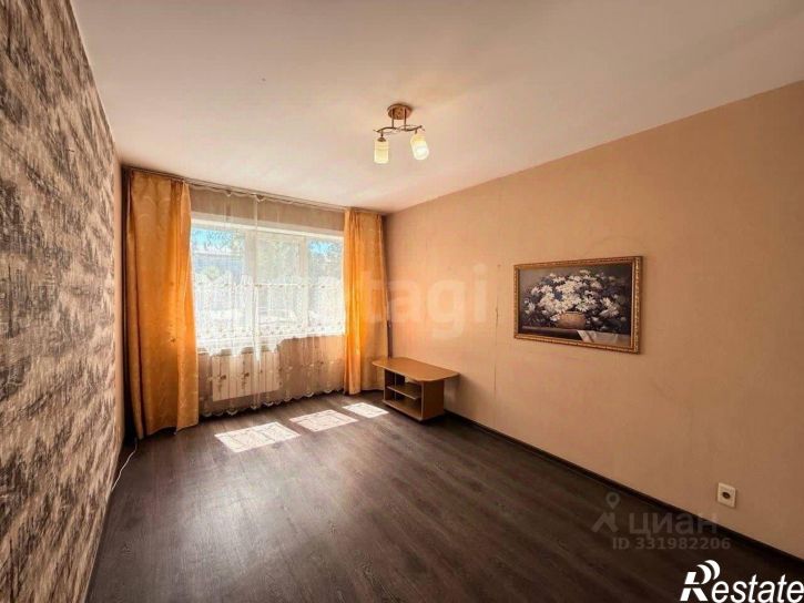 2-комн квартира ул Ленинградская, 111,  д. 111