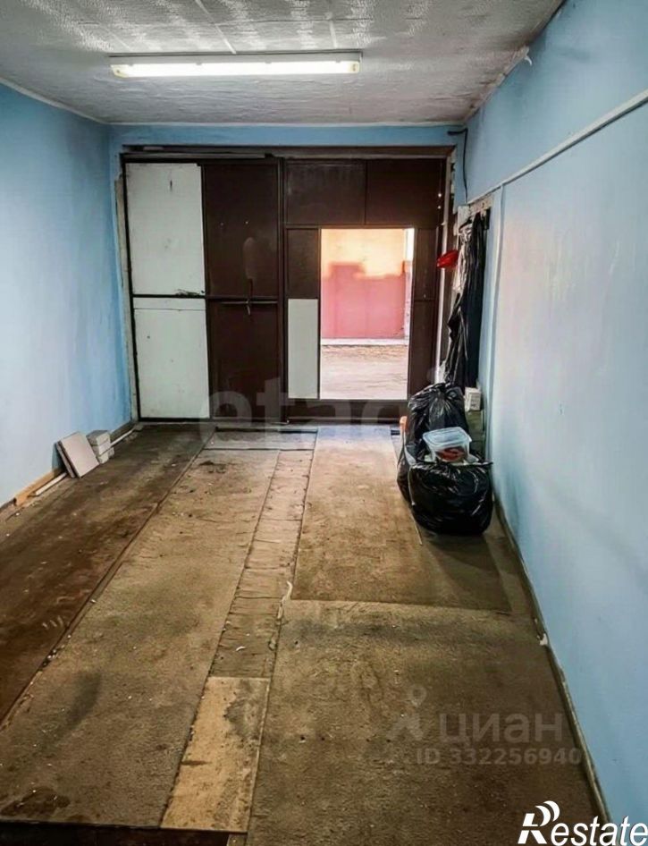 Гараж/парковка ул Георгия Прибыткова, 1,  д. 1