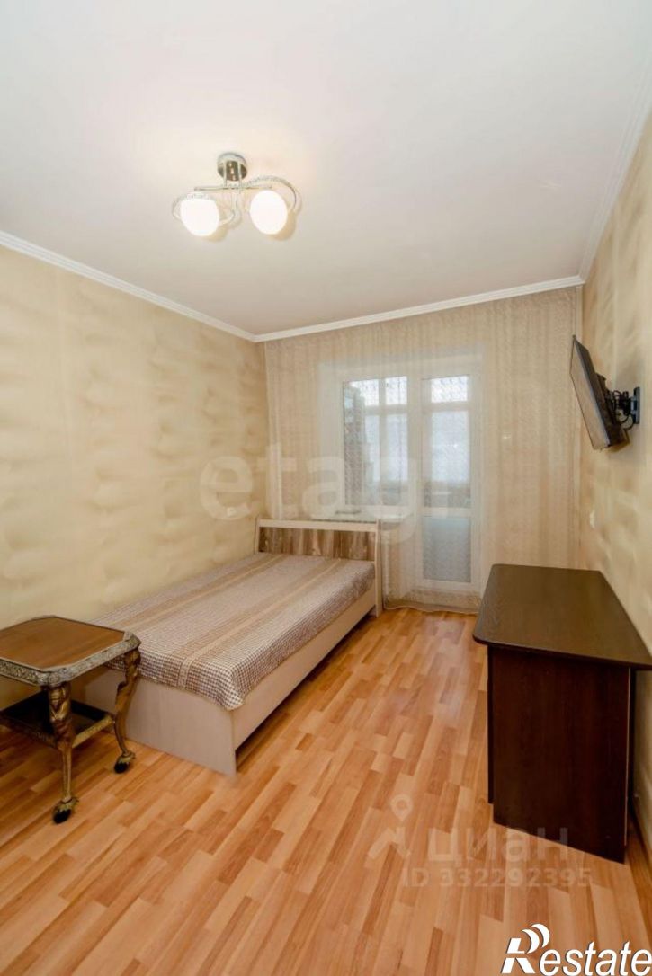 3-комн квартира ул Ильи Мухачева, 230/2,  д. 230/2