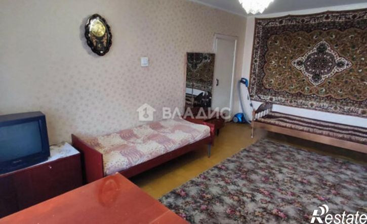 2-комн квартира ул Владимира Короленко, 27,  д. 27