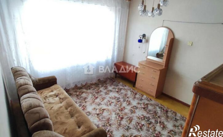 2-комн квартира ул Владимира Короленко, 27,  д. 27