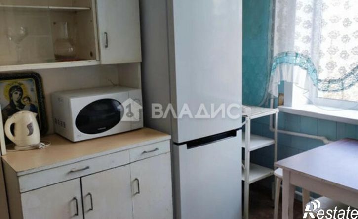 2-комн квартира ул Владимира Короленко, 27,  д. 27