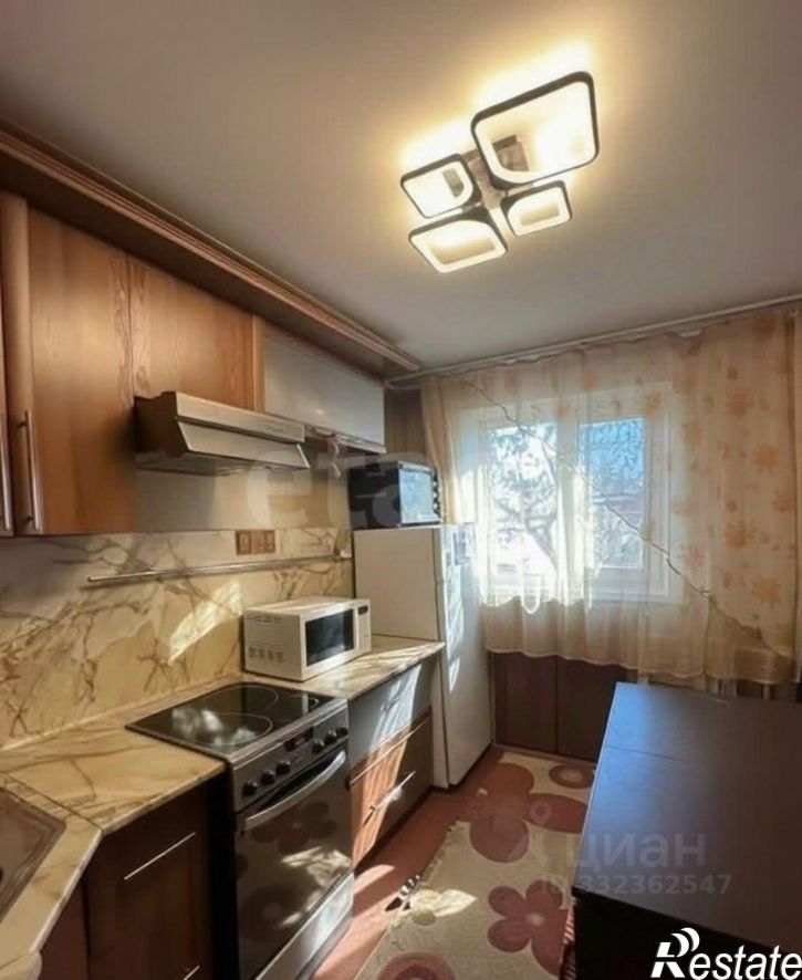 2-комн квартира ул имени Героя Советского Союза Трофимова, 117,  д. 117