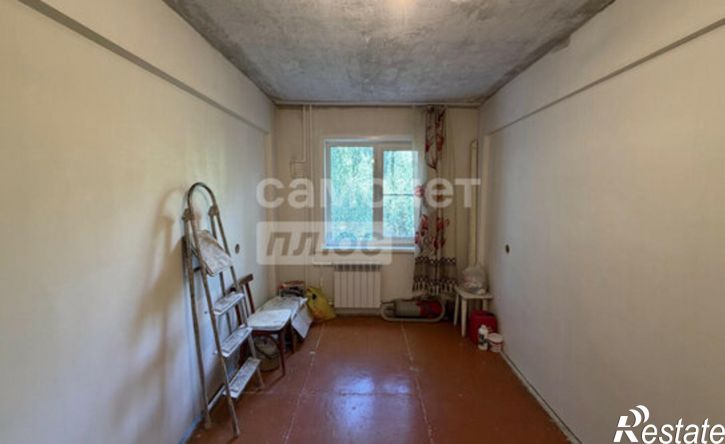3-комн квартира ул Владимира Короленко, 47,  д. 47