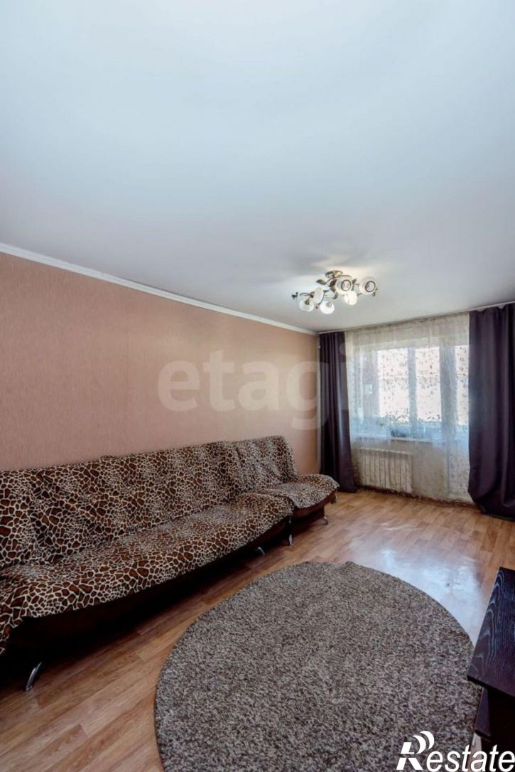 3-комн квартира ул Социалистическая, 38,  д. 38