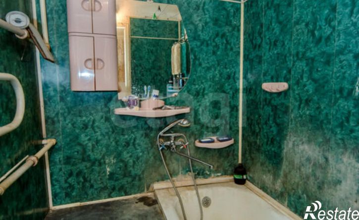 2-комн квартира ул Ильи Репина, 12,  д. 12