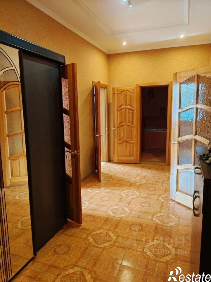 4-комн квартира пер Романа Гилёва, 15/1,  д. 15/1