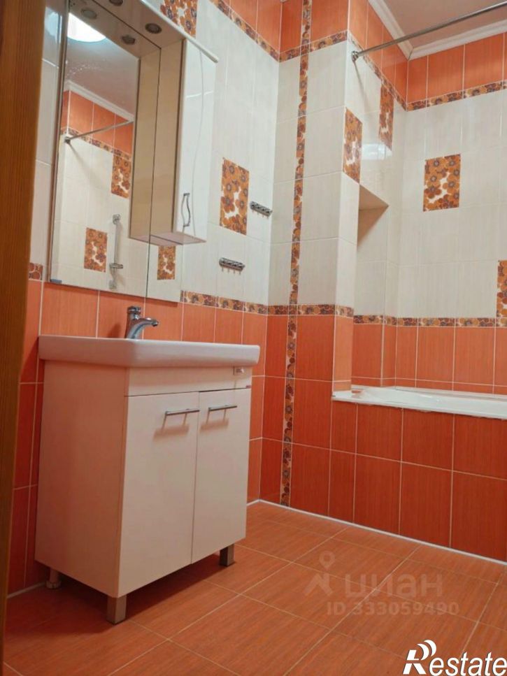 4-комн квартира пер Романа Гилёва, 15/1,  д. 15/1