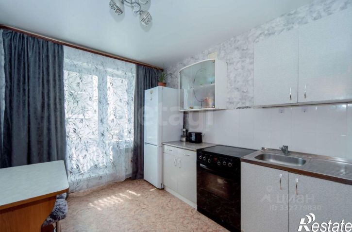 3-комн квартира ул Александра Матросова, 31,  д. 31