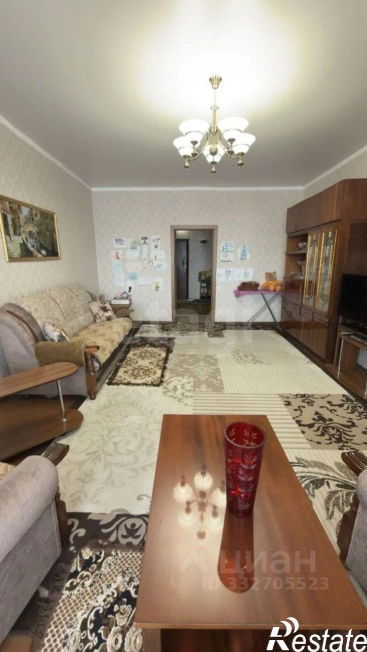 3-комн квартира улица Александра Матросова, 59,  д. 59