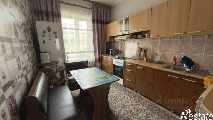 3-комн квартира улица Александра Матросова, 59,  д. 59