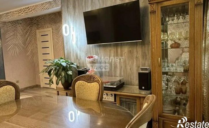 3-комн квартира ул Георгия Прибыткова, 2/2,  д. 2/2