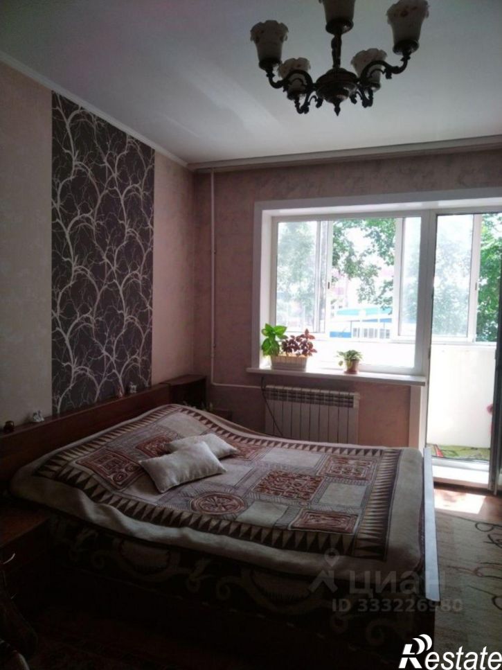 2-комн квартира ул Стахановская, 3,  д. 3