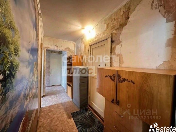 2-комн квартира улица Владимира Короленко, 27,  д. 27