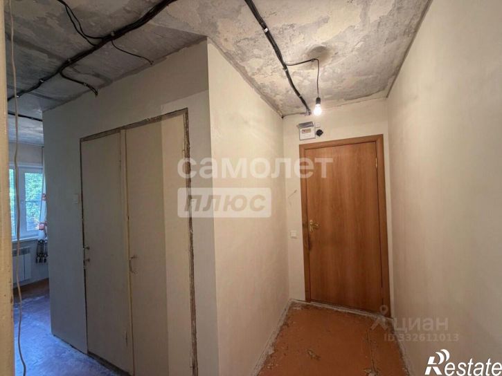3-комн квартира улица Владимира Короленко, 47,  д. 47