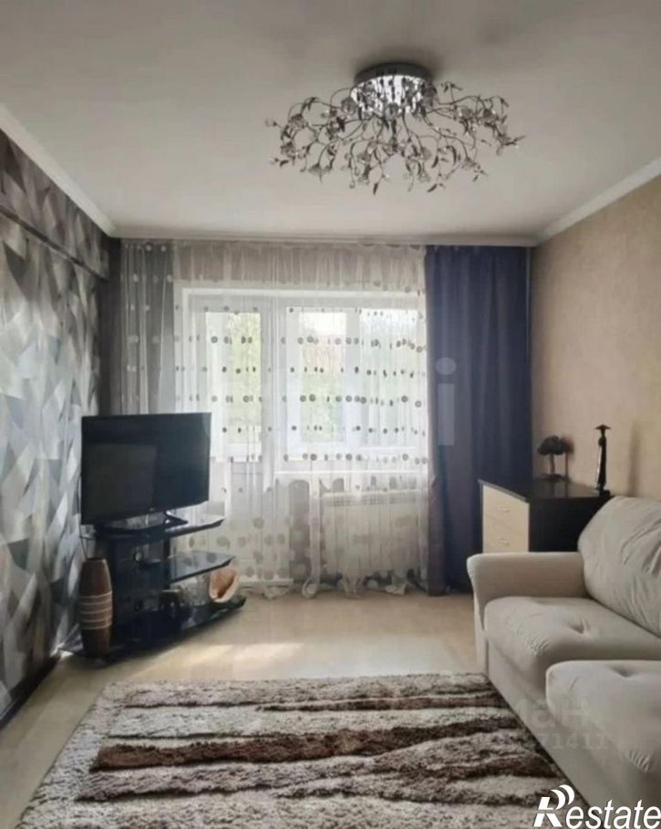 3-комн квартира ул Петра Мерлина, 15,  д. 15