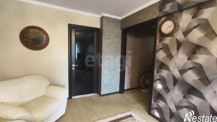 3-комн квартира ул Петра Мерлина, 15,  д. 15