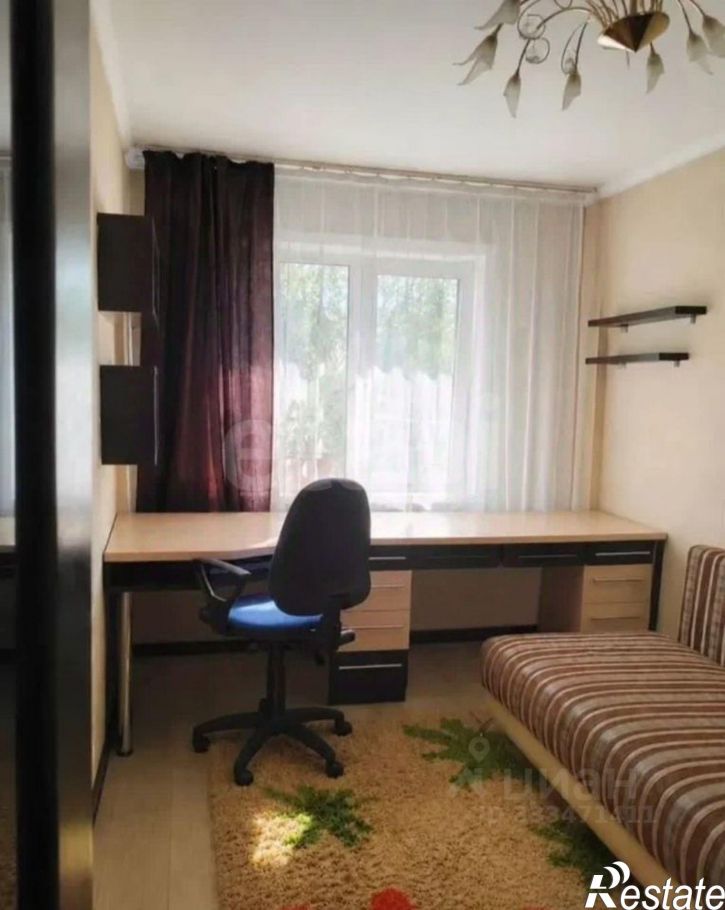 3-комн квартира ул Петра Мерлина, 15,  д. 15