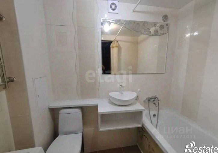 3-комн квартира ул Петра Мерлина, 15,  д. 15