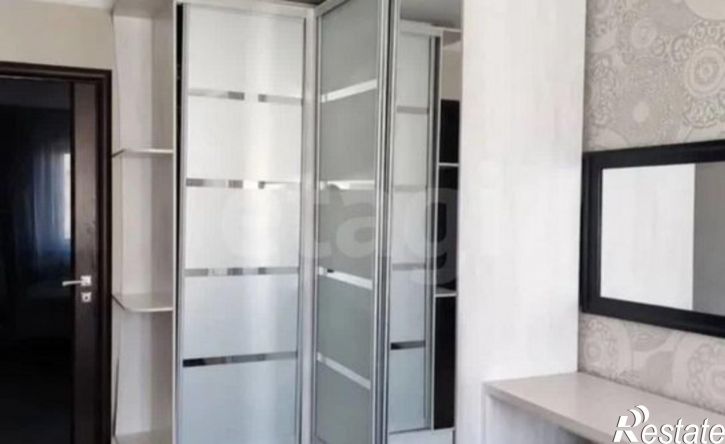 3-комн квартира ул Петра Мерлина, 15,  д. 15