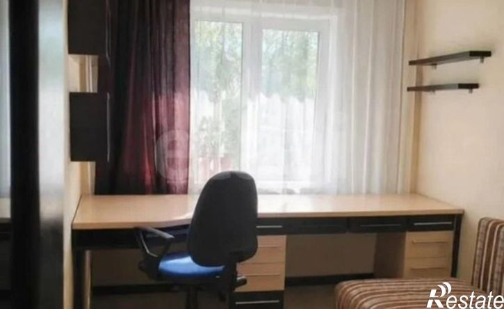 3-комн квартира ул Петра Мерлина, 15,  д. 15
