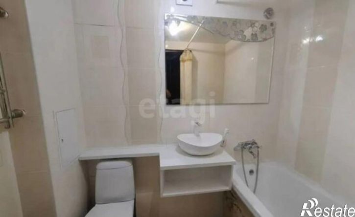 3-комн квартира ул Петра Мерлина, 15,  д. 15