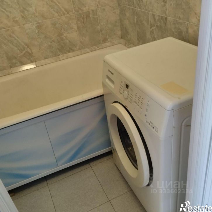 2-комн квартира Ударная улица, 85,  д. 85