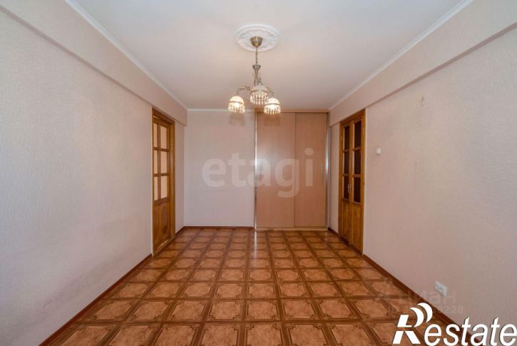 3-комн квартира улица Степана Разина, 70,  д. 70