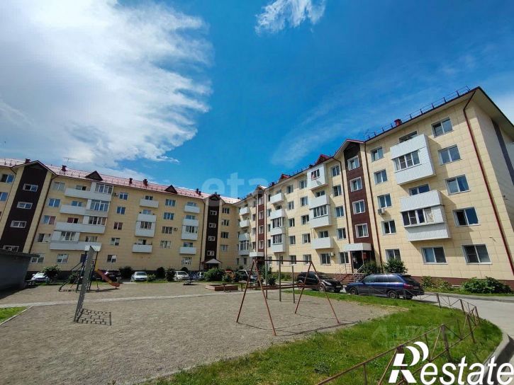 2-комн квартира улица Георгия Прибыткова, 10/1,  д. 10/1