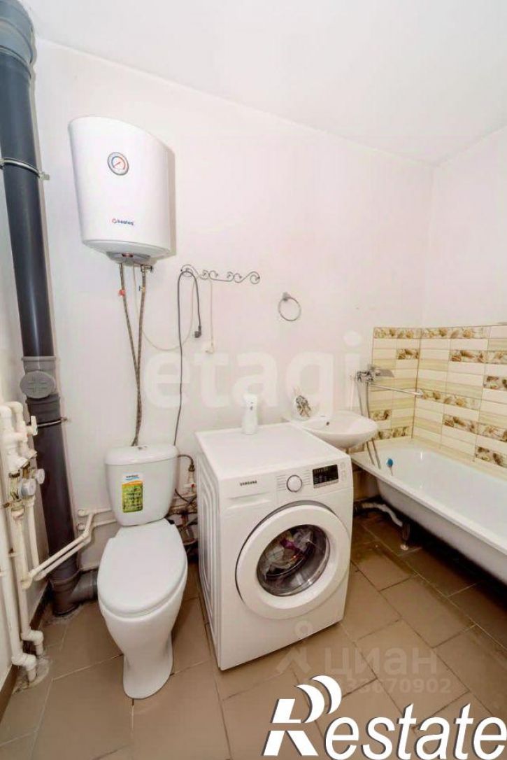 2-комн квартира улица Георгия Прибыткова, 10/1,  д. 10/1