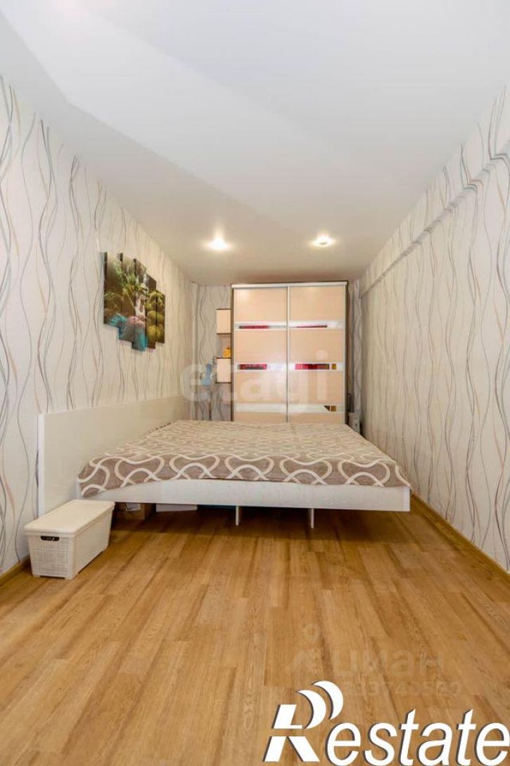2-комн квартира улица Александра Матросова, 75,  д. 75