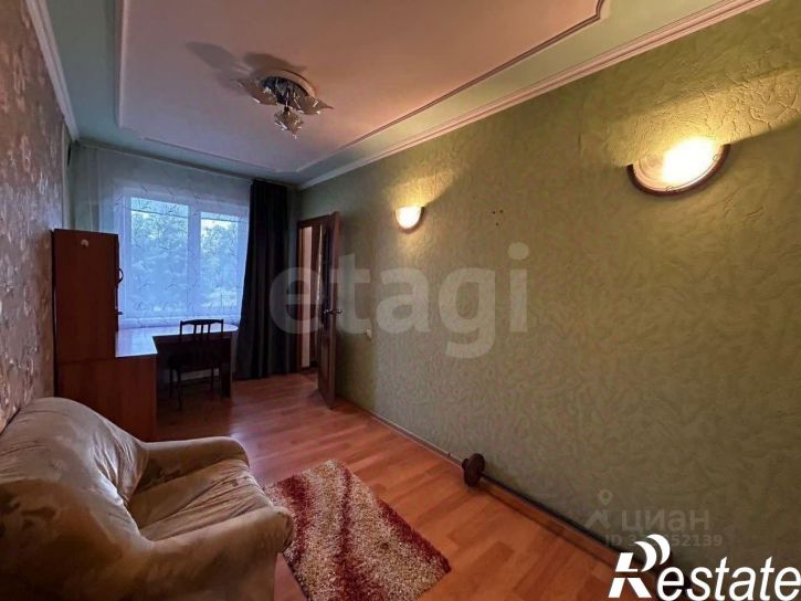 3-комн квартира улица Виктора Петрова, 35,  д. 35
