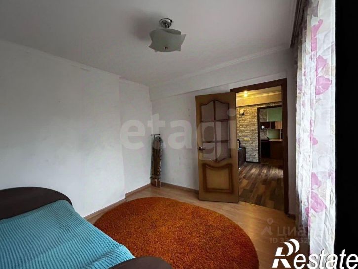 3-комн квартира улица Виктора Петрова, 35,  д. 35