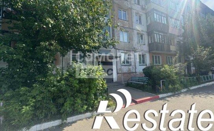 2-комн квартира улица 8 Марта, 15,  д. 15