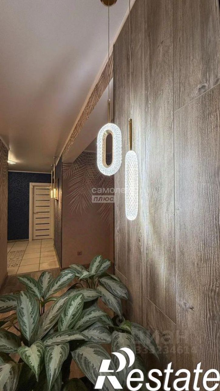 3-комн квартира улица Георгия Прибыткова, 2/2,  д. 2/2