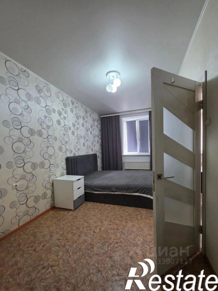 2-комн квартира улица Емельяна Пугачёва, 15,  д. 15