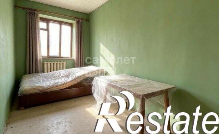 2-комн квартира улица Вали Максимовой, 58В,  д. 58В