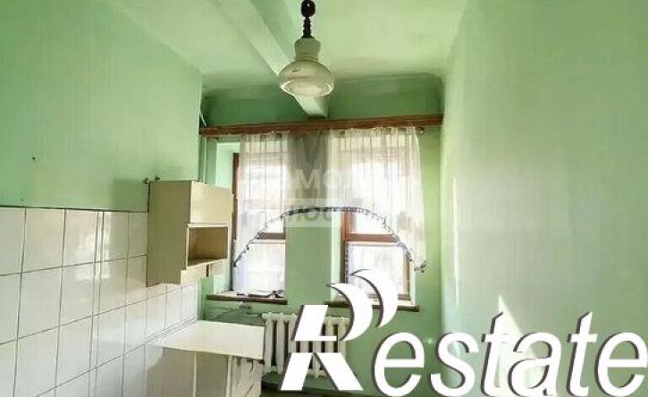 2-комн квартира улица Вали Максимовой, 58В,  д. 58В