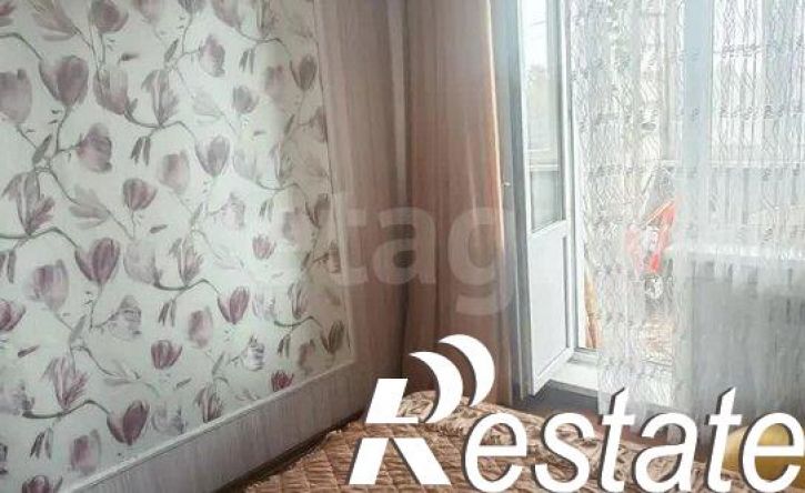 3-комн квартира улица Ильи Мухачева, 250,  д. 250