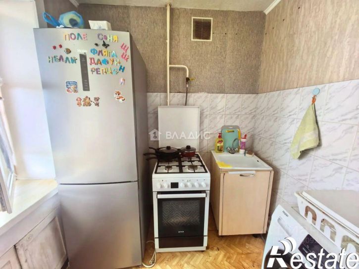 2-комн квартира улица Ильи Репина, 10,  д. 10