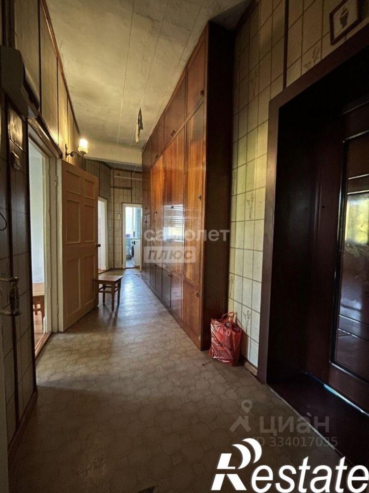 3-комн квартира улица Вали Максимовой, 58В,  д. 58В