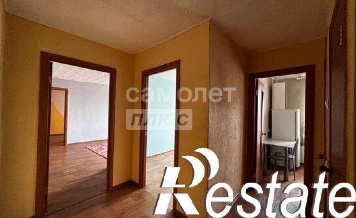 3-комн квартира Ударная улица, 27,  д. 27
