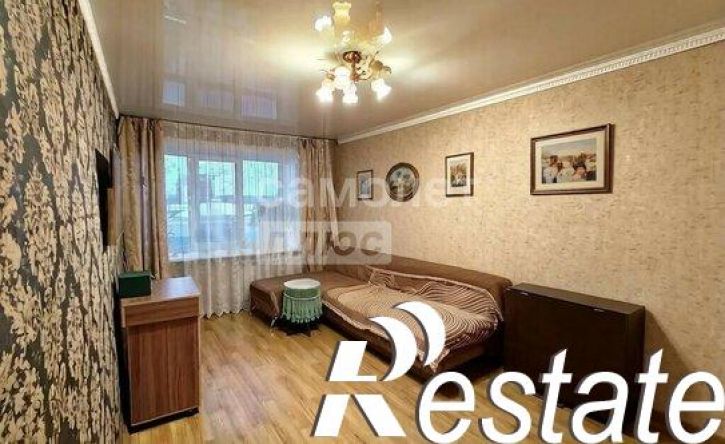 3-комн квартира улица Михаила Митрофанова, 10,  д. 10