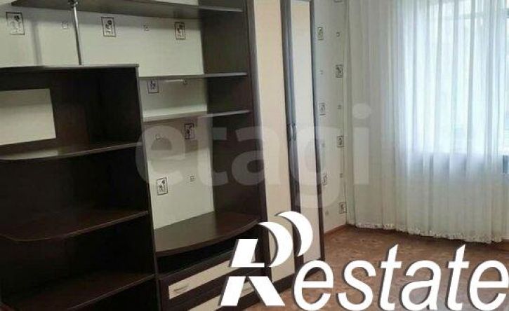 3-комн квартира улица Льнокомбинат, 83,  д. 83