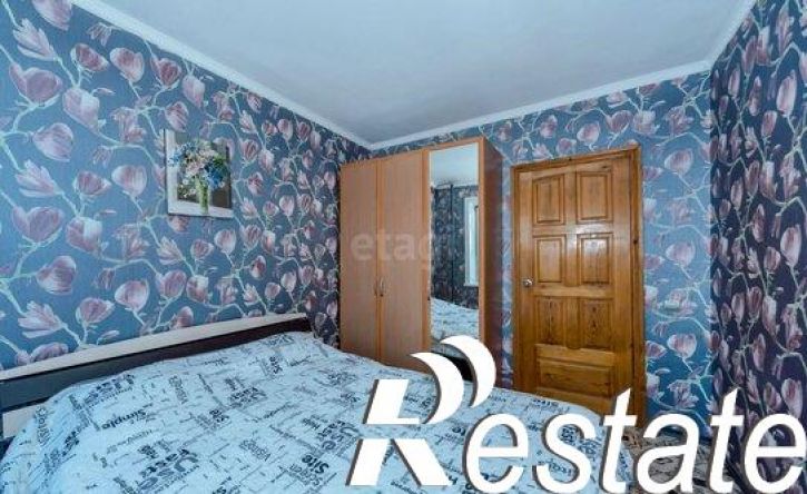 3-комн квартира улица Виктора Петрова, 12,  д. 12