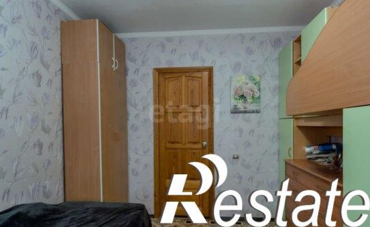 3-комн квартира улица Виктора Петрова, 12,  д. 12