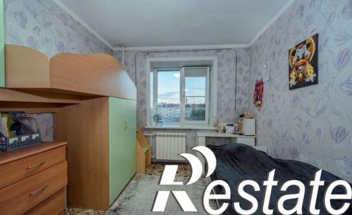 3-комн квартира улица Виктора Петрова, 12,  д. 12