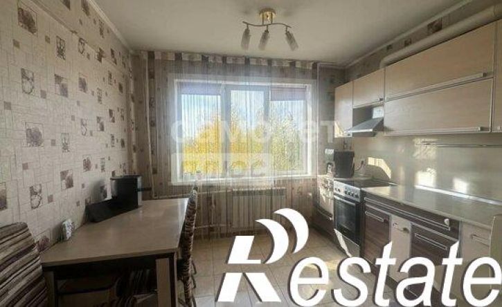 2-комн квартира улица имени Героя Советского Союза Красильникова, 227/1,  д. 227/1