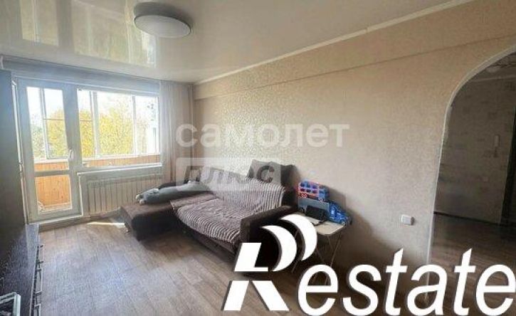 2-комн квартира улица имени Героя Советского Союза Красильникова, 227/1,  д. 227/1
